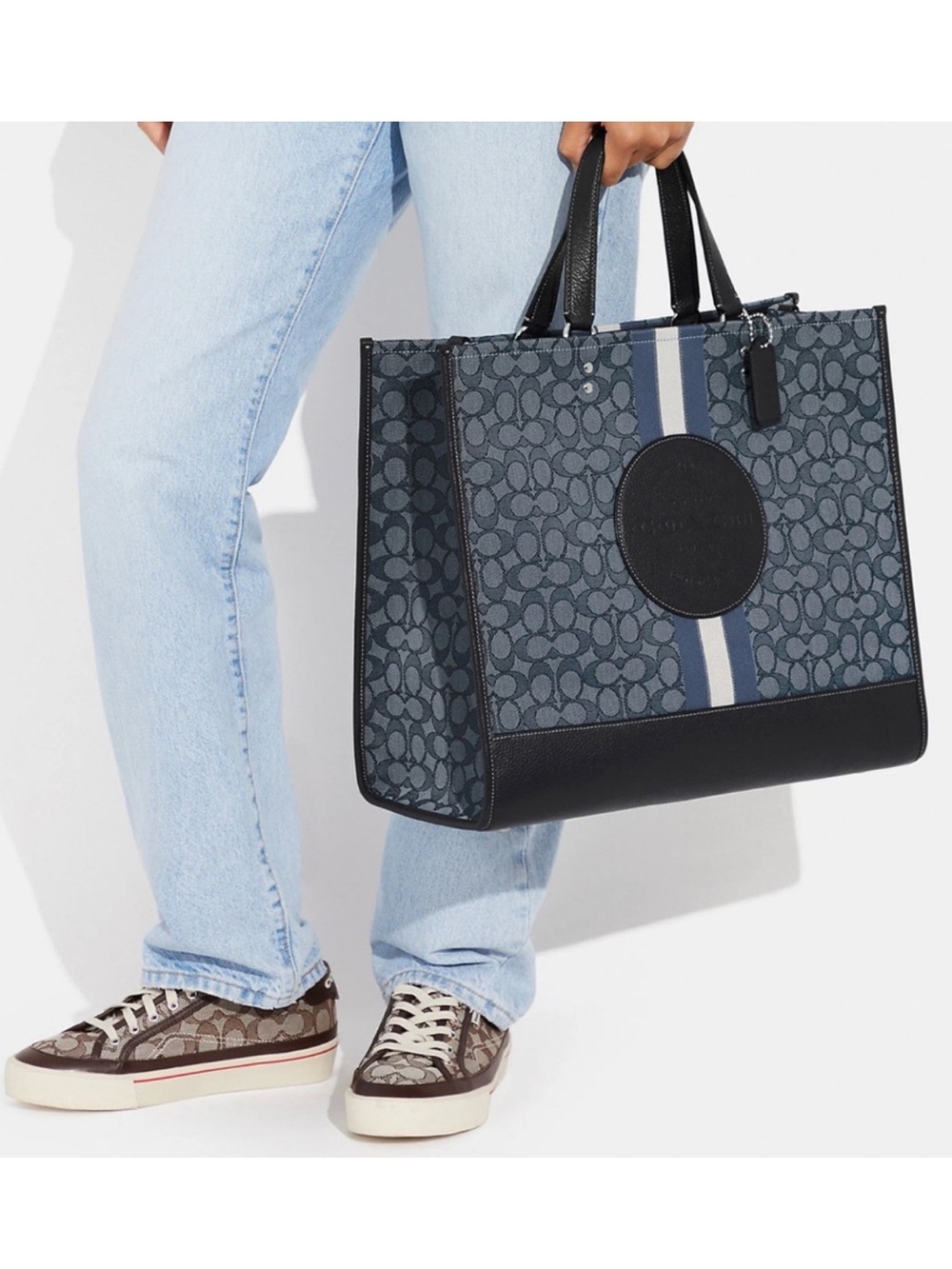 Coach Navy and Gray Signature Canvas Tote with Center Stripe - Picture 2 of 14
